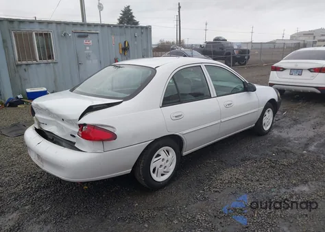2001 Ford Escort from USA, damaged, VIN 3FAFP13P61R198773
